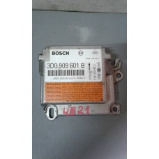 Блок управління AIRBAG Фольксваген Туарег Volkswagen Touareg 5.0TDI 2003р 3D0909601B 0285001472