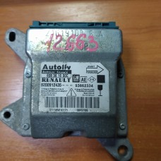 Блок управления Airbag Renault Trafic Opel Vivaro 2000-2014 8200912435 608361600C