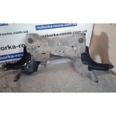 Балка передня підрамник Renault Megane-3 2008-2015