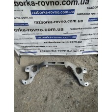 Балка передня підрамник Volkswagen Touareg 2.5tdi 7L6199207