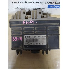Блок управления двигателем Volkswagen Golf III 1.8i Audi 80 A4 1.4 0261203182/183 8A0907311K