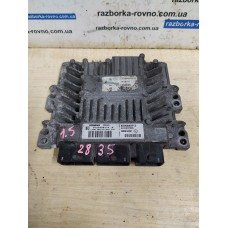 Блок управління двигуном Renault Megane Scenic 1.5 dCi 2006-2009 8200843713 8200807626 S122326113A