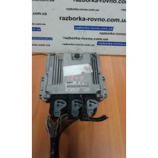 Блок керування двигуном Renault Scenic Megane 2.0 DCI 2007 0281011814 8200462452 Рено