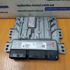 Блок керування двигуном Infiniti Q30 1.5 dci 237035DA0B A2C99241200 Інфініті