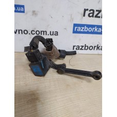Датчик положення кузова задній Ford Focus Volvo V50 3M5F-13D007-CD