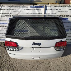 Двері ляда кришка багажника Jeep Grand Cherokee WK2 2014-2020 у зборі