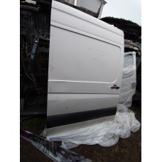 Двері розсувні праві Volkswagen Crafter Mercedes Sprinter 2007-2015 глухі Двері розсувні праві Volkswagen Crafter Mercedes Sprinter 2007-2015 глухі