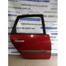 Двері задня права Renault Scenic Megane 2004