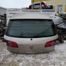 Двері ляда кришка багажника Fiat Croma 2005-2011 Фіат Крома