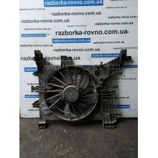 Дифузор вентилятор Renault Duster 2010-2014 1.6i 214814567R в зборі дефект