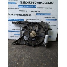 Дифузор вентилятор Renault Megane Scenic 1996-2003 1.4i 1.6i 7700433728 в зборі