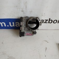 Дросельна заслінка Volvo V70 2.4D 0281002701