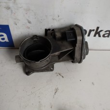 Дросельна заслінка Volkswagen Touareg 5.0TDI 07Z128069A ліва
