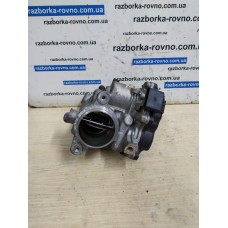 Дросельна заслінка Volkswagen Caddy 2.0D, Passat B8 15-21 2.0TDI 04L128063AA