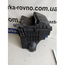 Корпус повітряного фільтра Ford Focus C-Max 2003-2008 1.6TDCI 3M51-9600SG