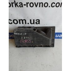 Кришка корпусу повітряного фільтра Mercedes W210 A6040940604