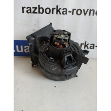 Моторчик пічки Mercedes W221 2005-2013 0130007344