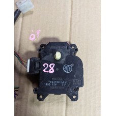 Моторчик заслінки пічки Toyota Avensis 063700-6231
