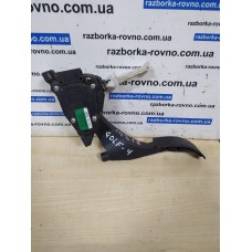 Педаль газа Volkswagen Golf IV Audi A4 Skoda Octavia 1996-2010 1J1721503J