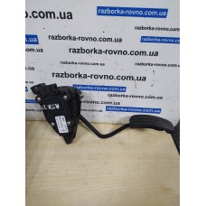 Педаль газа Renault Trafic Opel Vivaro Nissan Primastar 2000-2014 7700313060