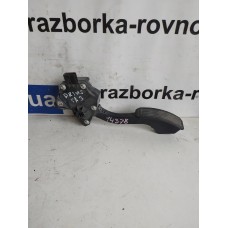 Педаль газу Toyota Prius 2009-2016 198800-7310