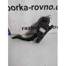 Педаль газа Volvo V70 S80 2007-2016  6G92-9F836-AD
