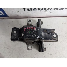 Подушка двигателя Volkswagen Polo Skoda Fabia, Roomster 6Q0199555AR