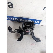 Подушка двигуна Toyota Prius 30 12305-37160