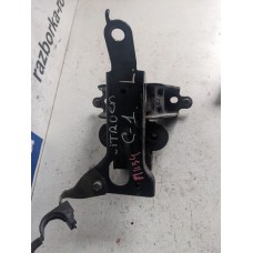 Подушка двигуна Peugeot 107 Citroen C1 Toyota Aygo 12372-00010