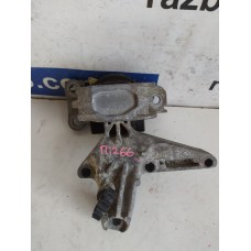 Подушка двигуна права Renault Megane Scenic 08-16 1.5dci 112845128R