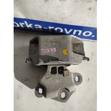 Подушка двигуна ліва Volkswagen Crafter 2.0 tdi 326F48-G 2N0199555E