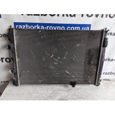 Радіатор охолодження Nissan Qashqai j10 2.0d 989568r