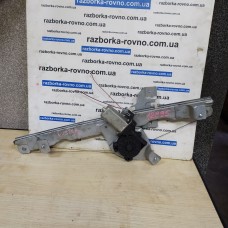 Склопідйомник передній правий Renault Duster 2010-2018 2 pin 8200733828