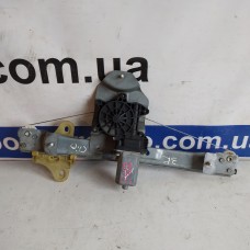 Склопідйомник задній правий Renault Clio IV 2012-2019 2 pin 827008880R