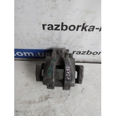 Супорт передній правий BMW X3 F25 10-17 34106790922