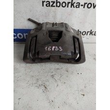 Суппорт передний правый Volvo XC90 02-15 30657307