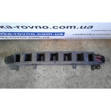 Підсилювач бампера передній Skoda Fabia Combi 2008-2010 Шкода