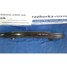 Підсилювач бампера передній Range Rover Sport 3.0D 2005-2012