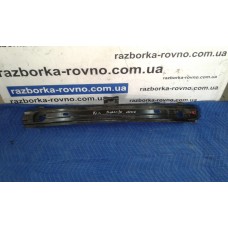 Підсилювач переднього бампера Kia Sorento 2002-2009
