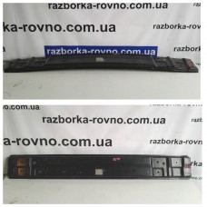 Підсилювач переднього бампера верхній Nissan Qashqai 2006-2009 Ніссан кашкай