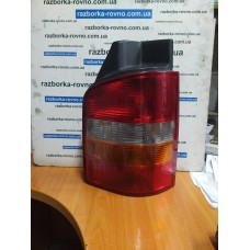 Фонарь правий в ляду Volkswagen T5 2003-2009 Фонарь правий в ляду Volkswagen T5 2003-2009