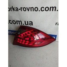 Фонарь правий в крило Porsche Cayenne 2011-2014 7P5945096G