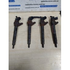 Форсунка Volkswagen Crafter 2.0TDCI 0445110647 03L130277Q