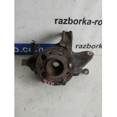 Поворотний кулак цапфа зі ступицею задня права Mercedes W221 2006-2013 2210805  A2213502208