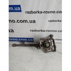 Поворотний кулак цапфа зі ступицею передня права Mercedes W221 2006-2013 2213324601