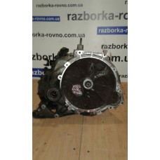 КПП коробка передач Ford Focus 1.8 TDDI XS4R7002UA Ford Focus