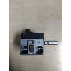Замок рульової колонки Renault Megane Scenic 2003-2009 8200604932 Замок рульової колонки Renault Megane Scenic 2003-2009 8200604932