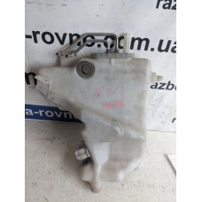 Бачок омывателя Mercedes W211 A2118600060 c датчиком